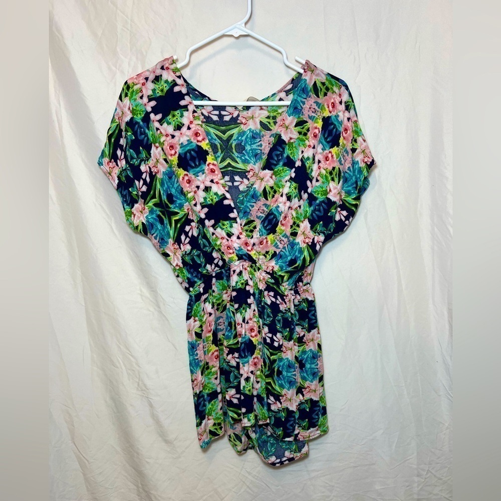 Everly Floral/Tropical Romper - Size Medium